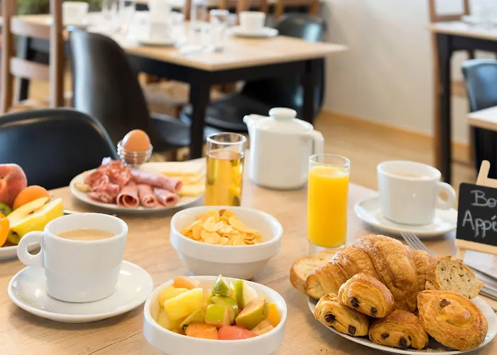 The Originals City, Le Puech, 3* Narbona