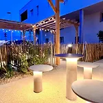 The Originals City, Le Puech, Hotel
