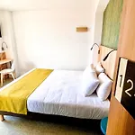 Hotel The Originals City, Le Puech, Narbona