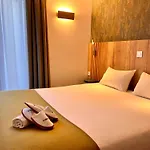 Hotel The Originals City, Le Puech, 3*