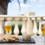 Hotel The Originals City, Le Puech,
