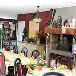 The Originals City, Le Puech, Hotel