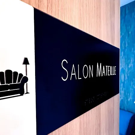 The Originals City, Le Puech, Szálloda 3*