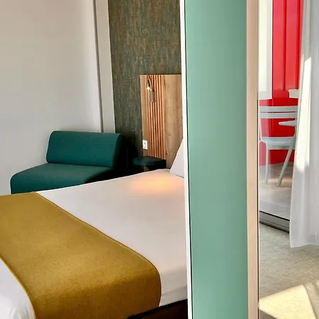 The Originals City, Le Puech, Szálloda 3*