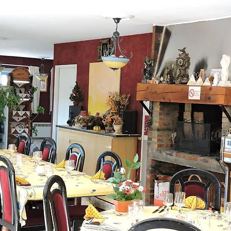 The Originals City, Le Puech, Szálloda